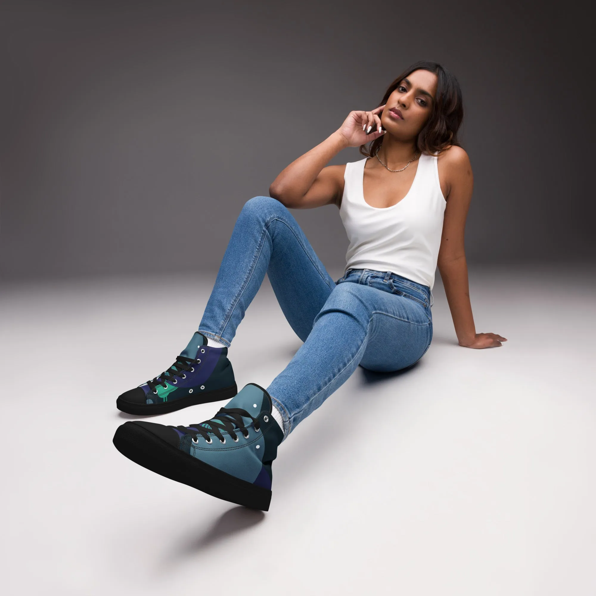 ARTIST Women’s High Top Canvas Shoes