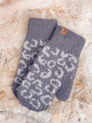 Cozy Leopard Mittens - Gray