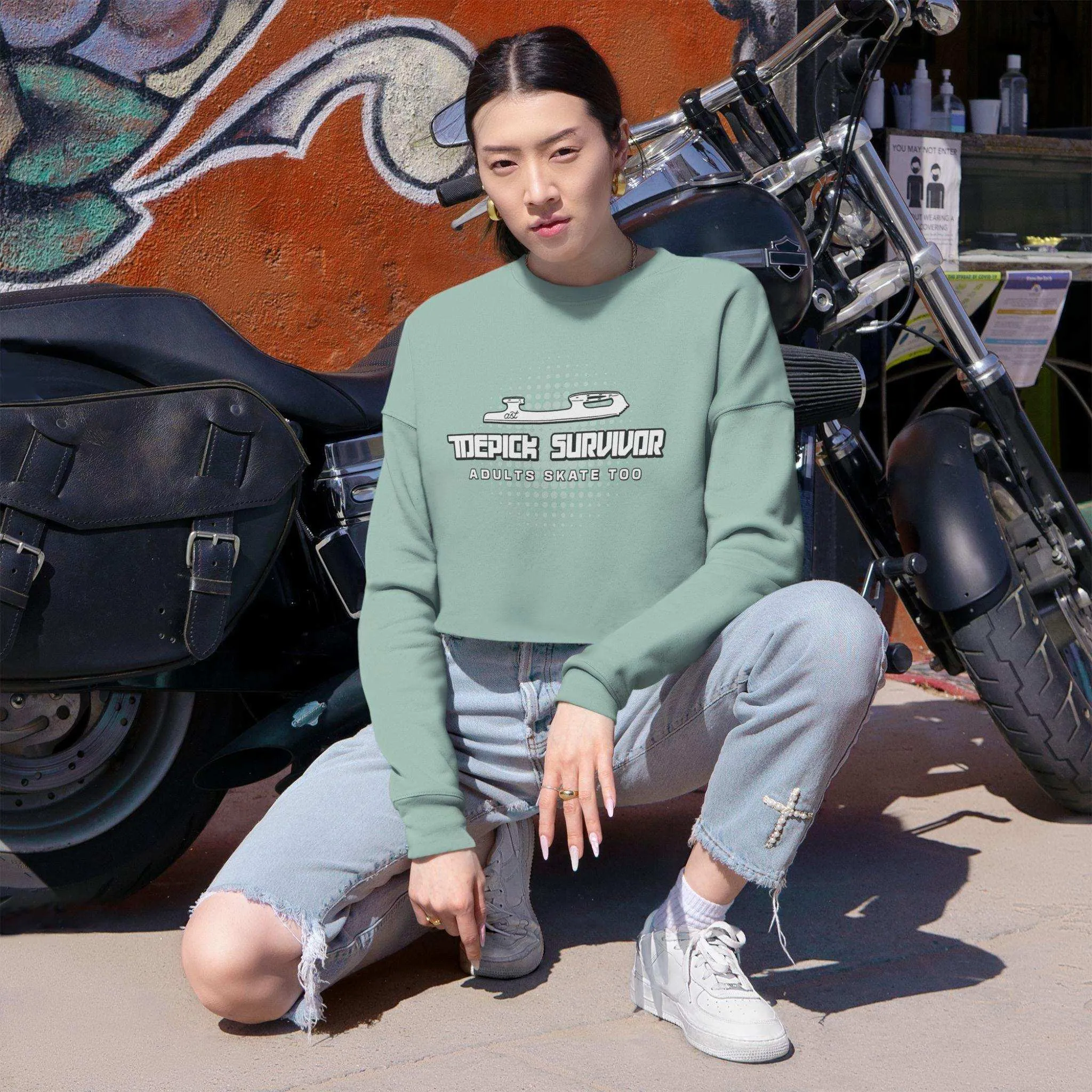 Toepick Survivor Women's Cropped Sweatshirt